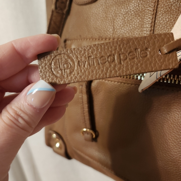 Linea Pelle Dylan Crossbody Tote "Coffee Bean" -Italian Leather-NWOT-$455 RETAIL - Picture 6 of 16